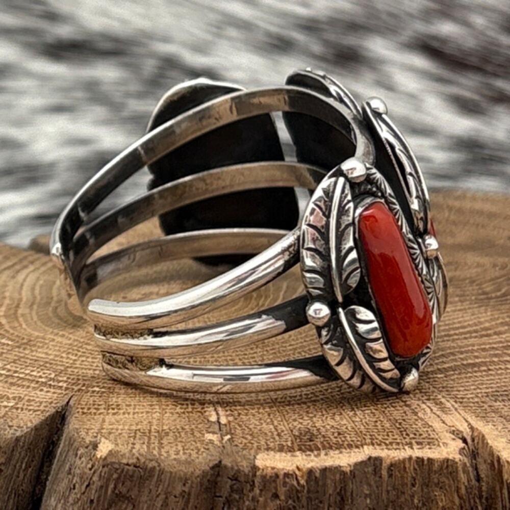 1970s Native American NAVAJO Sterling Silver 4-Stone Coral Cuff Bracelet Leaves - Picture 4 of 6